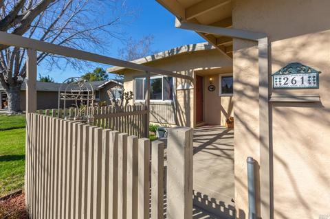 261 Springvalley Dr, Vacaville, CA 95687 photo 6