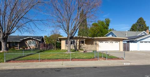 261 Springvalley Dr, Vacaville, CA 95687 photo 4