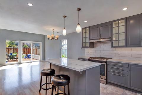 8359 Windmill Farms Dr, Cotati, CA 94931 photo 3