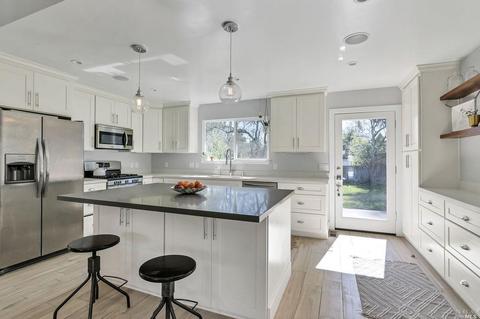 8933 Bowers St, Graton, CA 95444 photo 1
