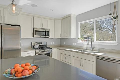 8933 Bowers St, Graton, CA 95444 photo 8