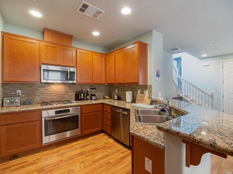 2735 Blakely Ln, Fairfield, CA 94533 photo 8