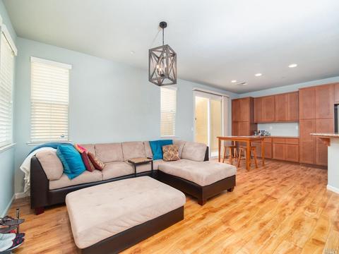 2735 Blakely Ln, Fairfield, CA 94533 photo 3