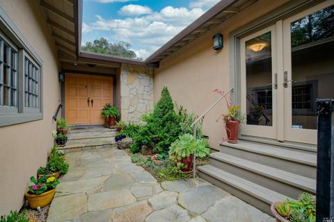 10 Burning Tree Dr, Novato, CA 94949 photo 8