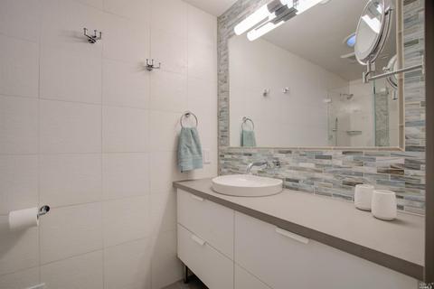 10 Burning Tree Dr, Novato, CA 94949 photo 30