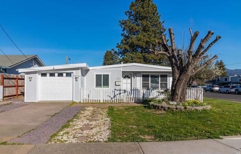 1701 Elm St, Ukiah, CA 95482 photo 1