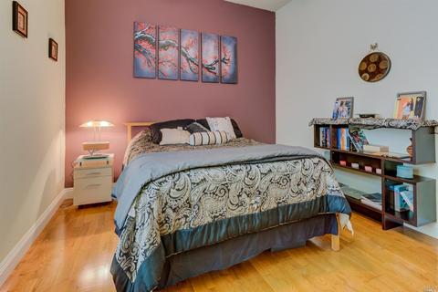 1329 Wildwing Ln, Vallejo, CA 94591 photo 8