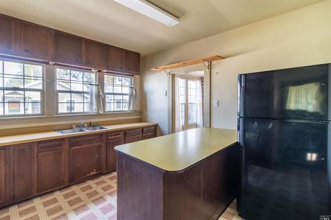 206 Madden Ln, Willits, CA 95490 photo 7