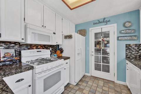 856 Sage Dr, Vacaville, CA 95687 photo 12