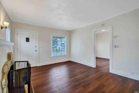 2207 Napa St, Vallejo, CA 94590 photo 5