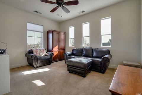 8599 Zinfandel Dr, Windsor, CA 95492 photo 19
