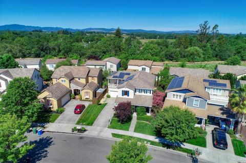 8599 Zinfandel Dr, Windsor, CA 95492 photo 2