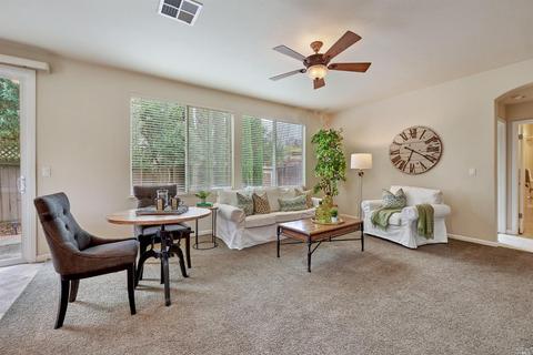 1367 Golf Course Dr, Windsor, CA 95492 photo 8