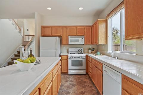 1367 Golf Course Dr, Windsor, CA 95492 photo 15