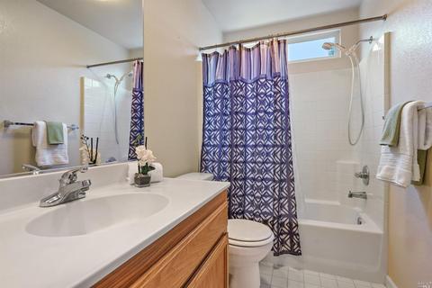 1367 Golf Course Dr, Windsor, CA 95492 photo 25