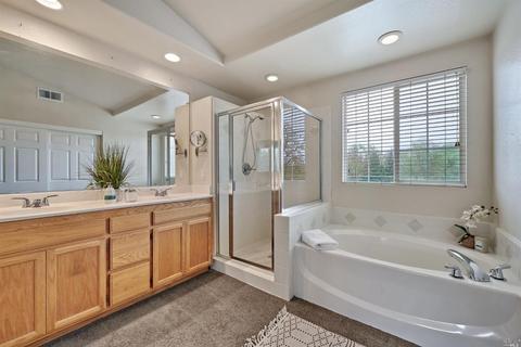 1367 Golf Course Dr, Windsor, CA 95492 photo 22