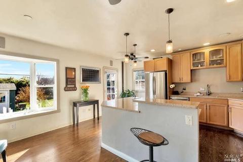 Undisclosed, Vallejo, CA 94590 photo 9