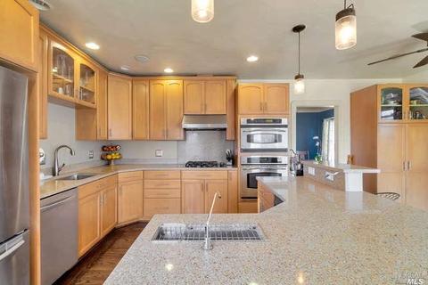 Undisclosed, Vallejo, CA 94590 photo 13
