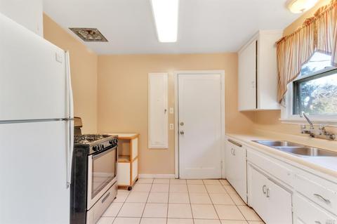 754 Laurel St, Vallejo, CA 94591 photo 7