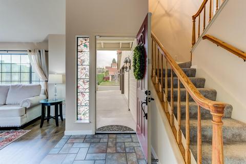 316 Brighton Dr, Vallejo, CA 94591 photo 5