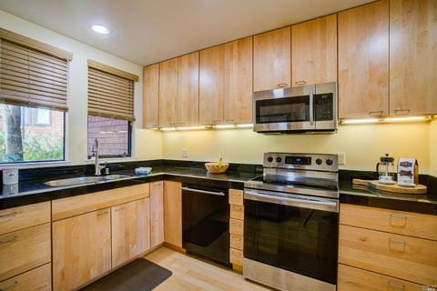 131 Buckelew St, Sausalito, CA 94965 photo 17
