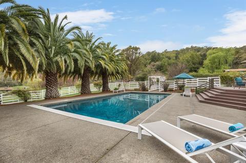 19319 Spring Dr, Sonoma, CA 95476 photo 4