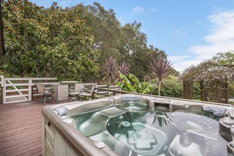 19319 Spring Dr, Sonoma, CA 95476 photo 9
