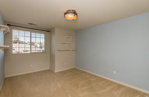 530 Piccadilly Pl, Windsor, CA 95492 photo 30