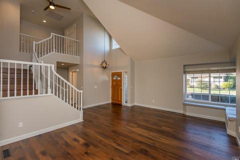 530 Piccadilly Pl, Windsor, CA 95492 photo 4