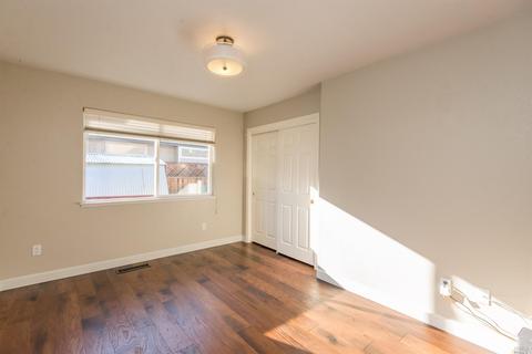 530 Piccadilly Pl, Windsor, CA 95492 photo 16