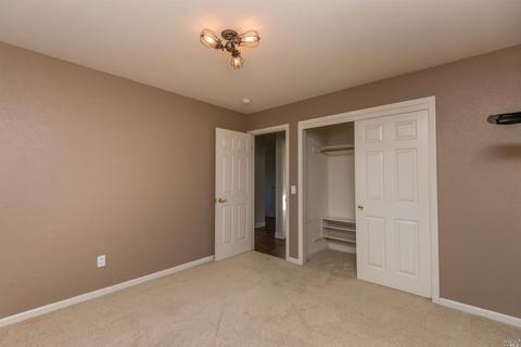 530 Piccadilly Pl, Windsor, CA 95492 photo 28