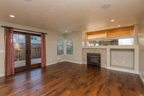 530 Piccadilly Pl, Windsor, CA 95492 photo 14