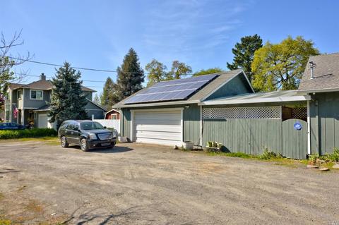 7893 Hembree Ln, Windsor, CA 95492 photo 2
