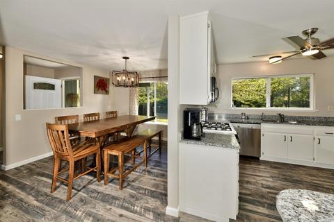 7893 Hembree Ln, Windsor, CA 95492 photo 6
