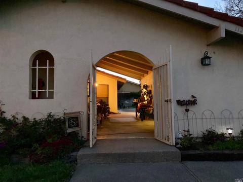 1125 Parkgreen Dr, Dixon, CA 95620 photo 2