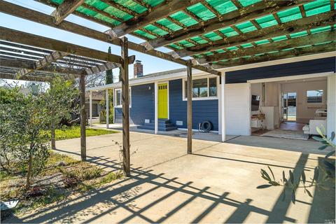 18045 Brooks Ave, Sonoma, CA 95476 photo 2