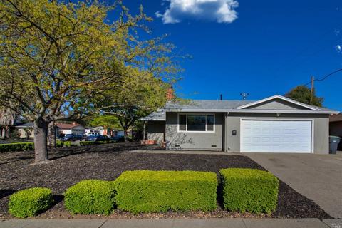 2098 Thrush Way, Fairfield, CA 94533 photo 2