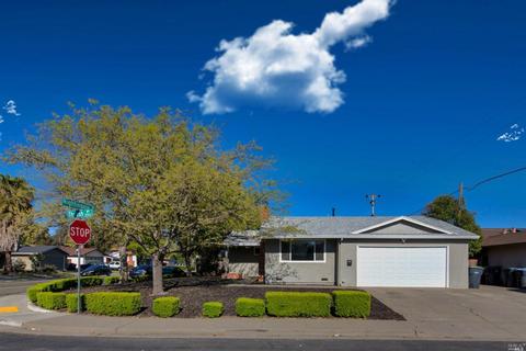2098 Thrush Way, Fairfield, CA 94533 photo 3