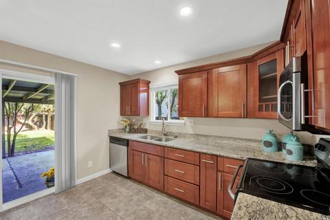 2098 Thrush Way, Fairfield, CA 94533 photo 11