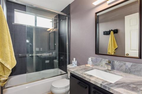 652 Windsor Dr, Benicia, CA 94510 photo 31
