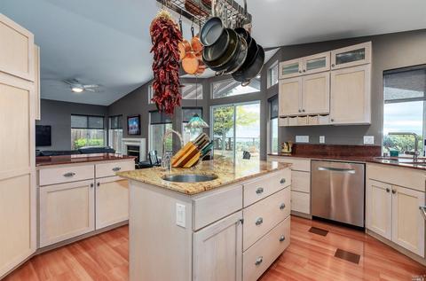 652 Windsor Dr, Benicia, CA 94510 photo 20