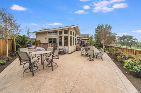 19 Pinehurst Cir, Napa, CA 94558 photo 32