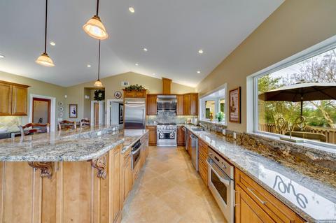 19 Pinehurst Cir, Napa, CA 94558 photo 7