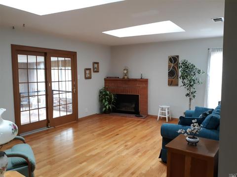 118 Dyer Ct, Vallejo, CA 94591 photo 7