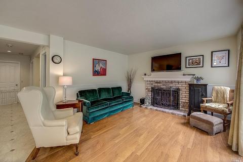 5071 Georgia St, Vallejo, CA 94591 photo 11
