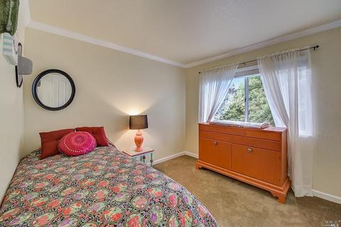 5071 Georgia St, Vallejo, CA 94591 photo 28