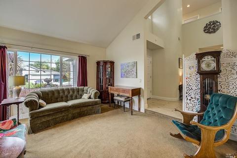 5071 Georgia St, Vallejo, CA 94591 photo 6
