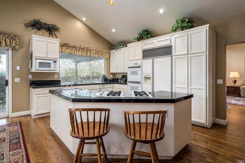 923 Amelia Ct, Windsor, CA 95492 photo 13