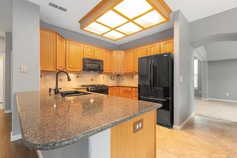 178 Glen Eagle Way, Vacaville, CA 95688 photo 11
