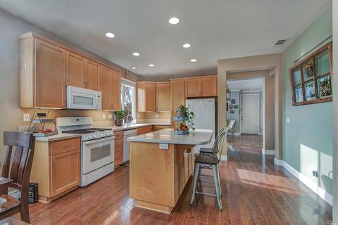 174 Decanter Cir, Windsor, CA 95492 photo 12
